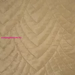 Luiz6 bársony ágytakaró fényes márvány hatású mintával Bézs 220x240 cm