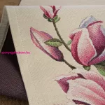 Magnólia virágmintás gobelin asztali futó Natúr 45x140 cm +/-5%