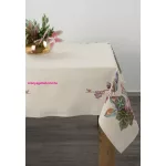 Virágmotívummal díszített gobelin asztalterítő Natúr 140x180 cm +/-5%