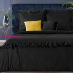 Reina23 fodrokkal díszített pamut-szatén ágyneműhuzat Fekete 160x200 cm - 70x80 cm 2db