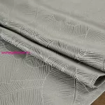 Isla banánlevél mintás jacquard asztalterítő Ezüst 140x300 cm
