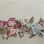 Gobelin terítő zsenília fonalból piros és kék virágokkal Natúr 140x180 cm