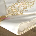 Majorka elegáns asztali futó bojttal Fehér 30x120 cm