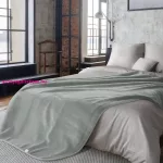 Clara1 Pierre Cardin takaró Ezüst 220x240 cm - 700 g/m2